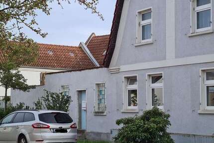 Haus zum Kaufen in Burg 349.000 € 234 m² 6 zimmer