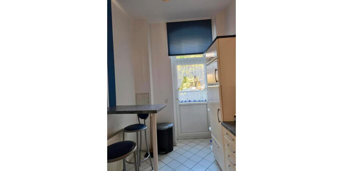 Hochparterre Magdeburg Nordwest - 4 Zimmer, 105 m&sup2;, 1.450&euro; | Angebot:27628245
