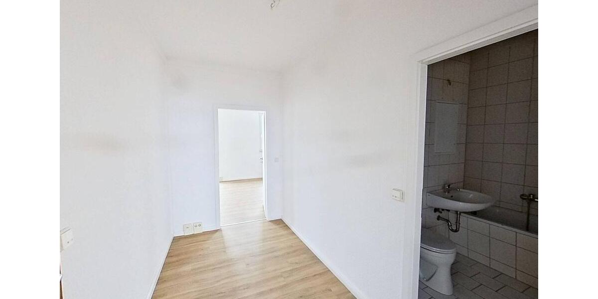 Etagenwohnung Magdeburg Hopfengarten - 3 Zimmer, 57 m&sup2;, 350&euro; | Angebot:24862408