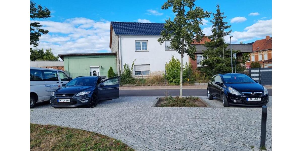 Mehrfamilienhaus, Wohnhaus Haldensleben - 4 Zimmer, 250 m&sup2;, 155.000&euro; | Angebot:26838296