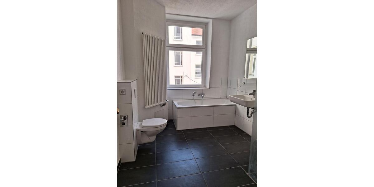 Etagenwohnung Magdeburg Alte Neustadt - 4 Zimmer, 123 m&sup2;, 925&euro; | Angebot:20693896