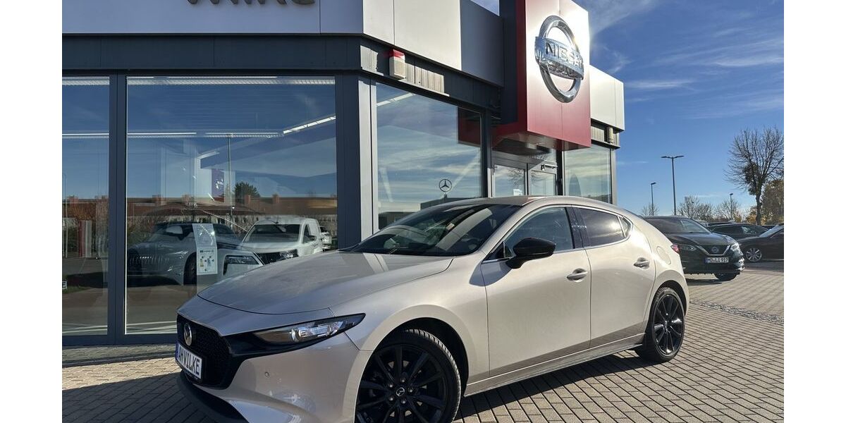 Mazda 3 19.980 km 23.290 &euro; Magdeburg 39120