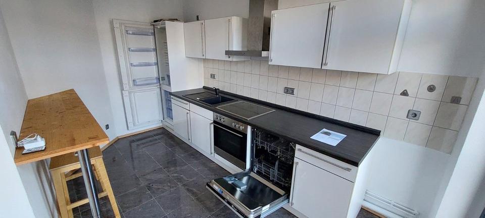 Etagenwohnung Magdeburg Nordwest - 1 Zimmer, 65 m&sup2;, 455&euro; | Angebot:24977482