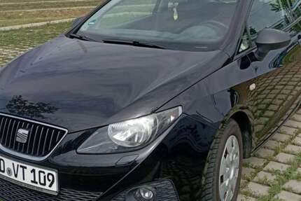 Seat Ibiza 93.000 km 3.990 € Magdeburg 39128