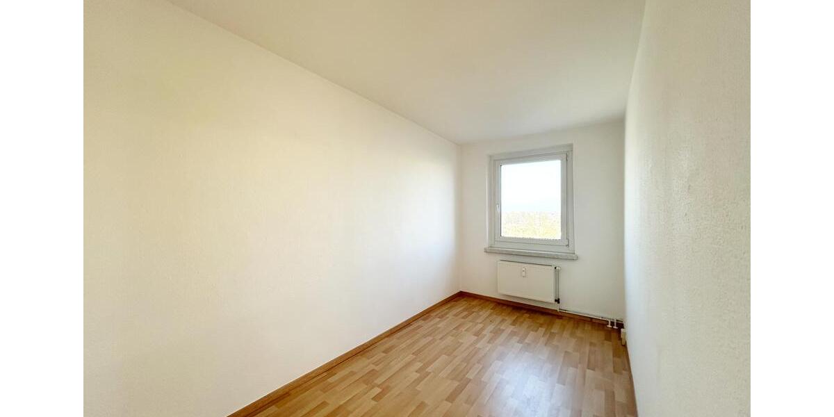 Dachgeschoßwohnung Magdeburg Nordwest - 3 Zimmer, 61 m&sup2;, 341&euro; | Angebot:24810970