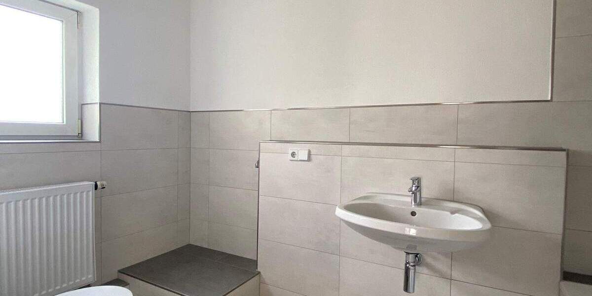 Zimmer Magdeburg Cracau - 3 Zimmer, 75 m&sup2;, 960&euro; | Angebot:25689621