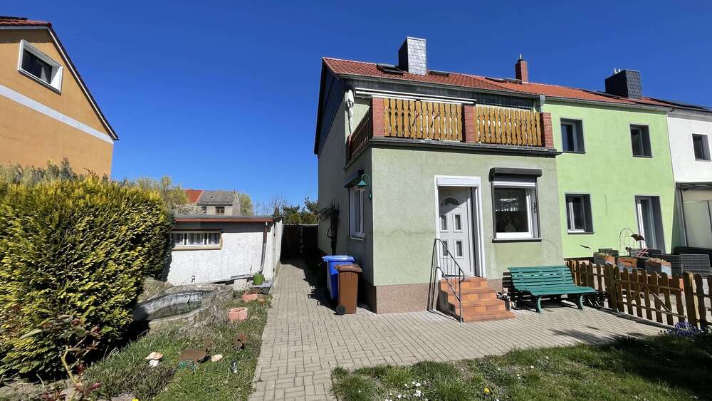 Einfamilienhaus Calbe - 4 Zimmer, 85 m&sup2;, 119.000&euro; | Angebot:26104456