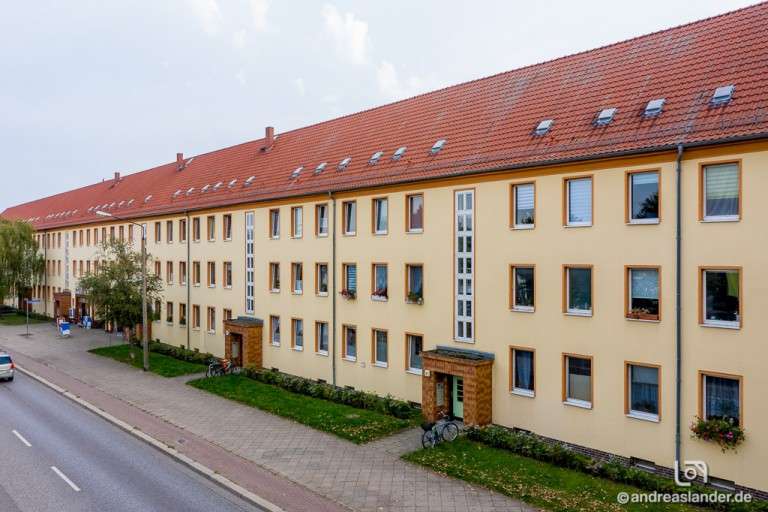 Wohnung zum Mieten in Magdeburg 496,80 € 69 m²
