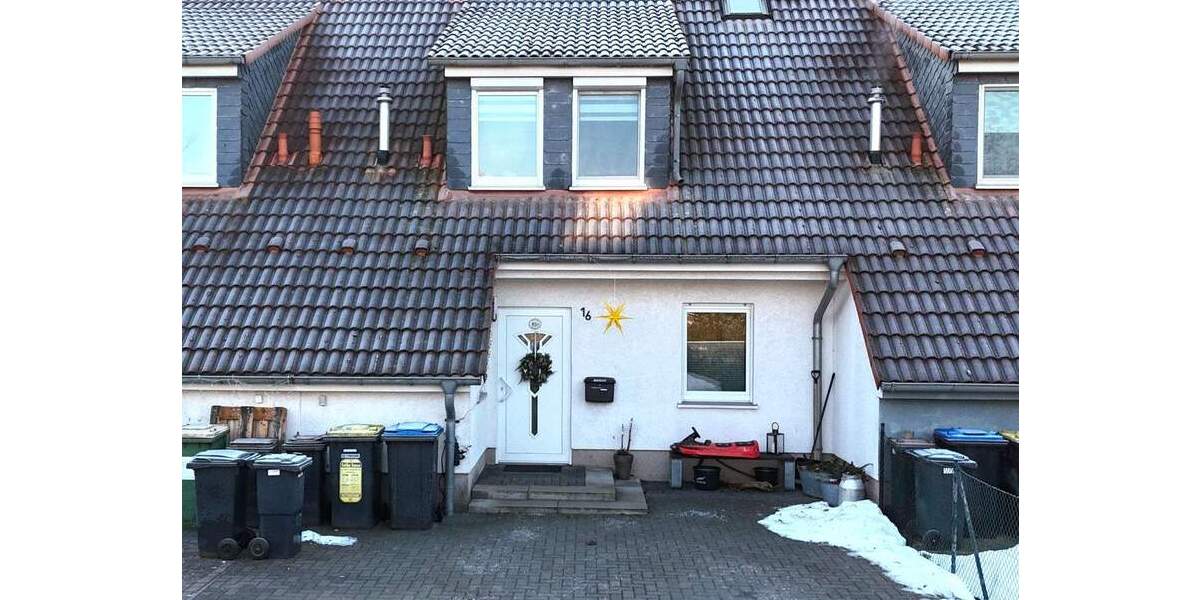 Reihenmittelhaus Barleben - 4 Zimmer, 90 m&sup2;, 249.000&euro; | Angebot:25684244