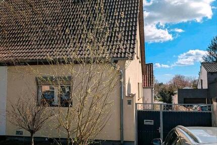 Haus Egeln - 3 Zimmer, 90 m&sup2;, 650&euro; | Angebot:26131339