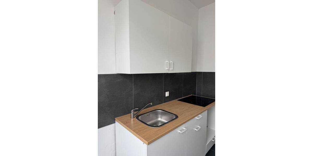 Etagenwohnung Magdeburg Leipziger Straße - 3 Zimmer, 60 m&sup2;, 375&euro; | Angebot:26676916