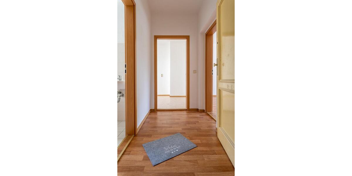 Erdgeschoßwohnung Calbe (Saale) - 1 Zimmer, 41 m&sup2;, 270&euro; | Angebot:22911777