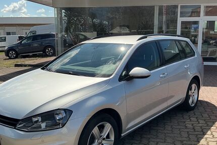 VW Golf 278.000 km 5.880 &euro; Möser 39291