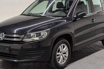 VW Tiguan 180.500 km 8.400 € Langenweddingen 39171