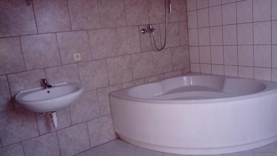 Dachgeschoßwohnung Wolmirstedt - 5 Zimmer, 143 m&sup2;, 112.000&euro; | Angebot:25157882