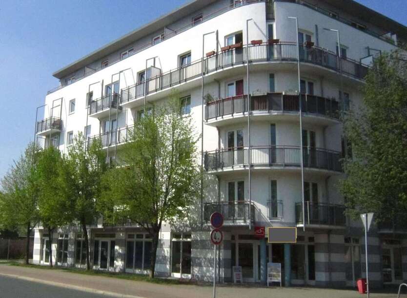 Wohnung zum Kaufen in Magdeburg 125.000 € 68.9 m² 3 zimmer