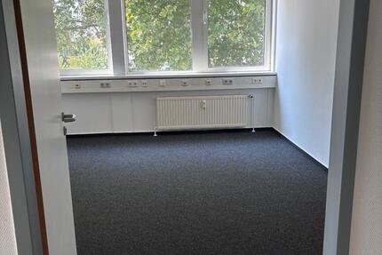 17m² Büro mit Parkplatz, Kantine, Glasfaser usw. zimmer