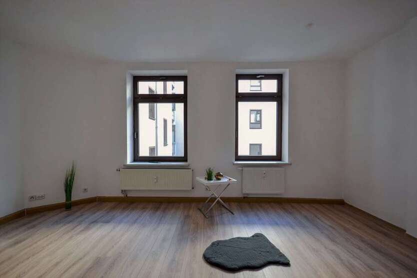 Wohnung zum Mieten in Magdeburg 270 € 36.12 m²