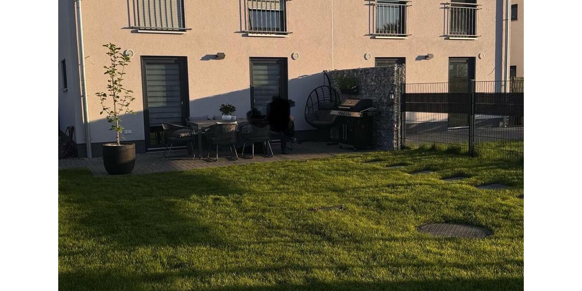 *Moderne Doppelhaushälfte* 4 zimmer