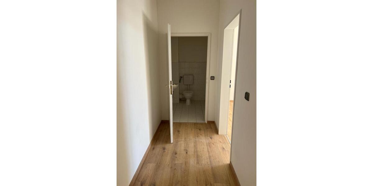 Etagenwohnung Magdeburg Nordwest - 2 Zimmer, 61 m&sup2;, 495&euro; | Angebot:26663787