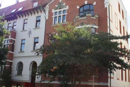 Wohnung zum Mieten in Magdeburg 858 € 110 m² 4 zimmer