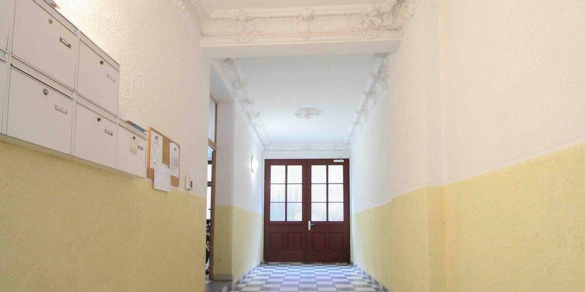 Etagenwohnung Magdeburg Buckau - 2 Zimmer, 51 m&sup2;, 65.000&euro; | Angebot:26584479