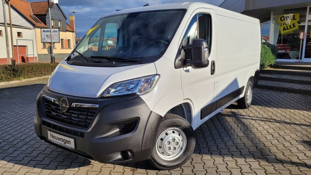 Opel Movano 9.600 km 35.700 € Magdeburg 39116