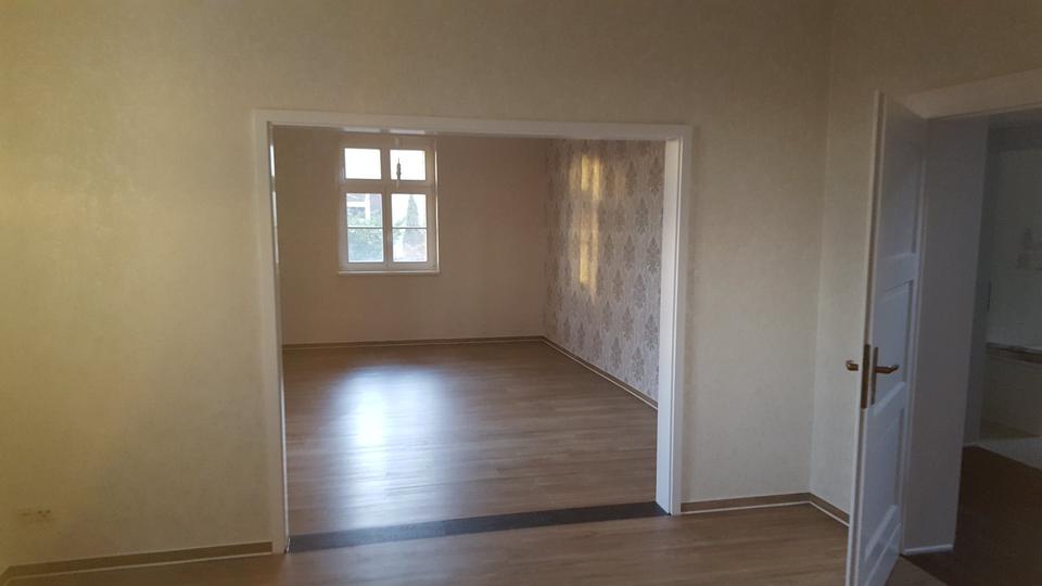 Einfamilienhaus Wolmirstedt - 8 Zimmer, 200 m&sup2;, 1.300&euro; | Angebot:24830733