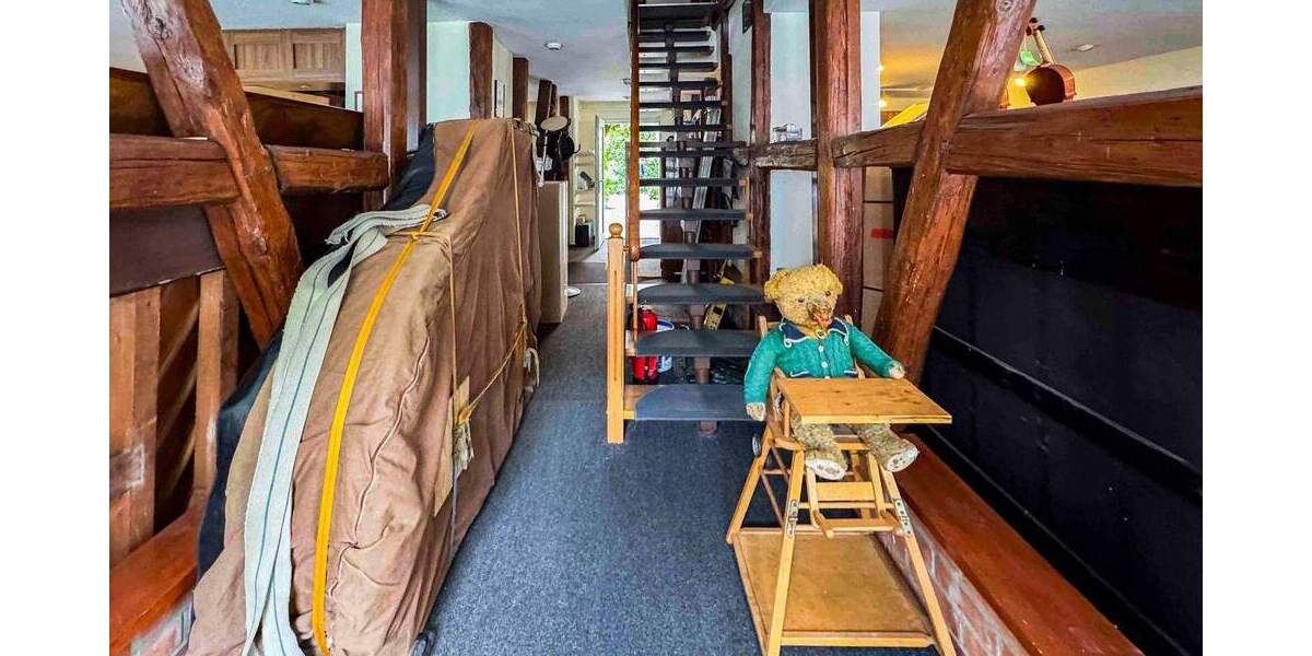 Mehrfamilienhaus, Wohnhaus Magdeburg Sudenburg - 9 Zimmer, 280 m&sup2;, 400.000&euro; | Angebot:25939580