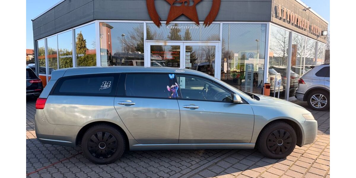 Honda Accord 261.000 km 1.390 &euro; Magdeburg 39120