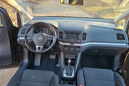VW Sharan 148.387 km 15.999 &euro; Schönebeck 39218