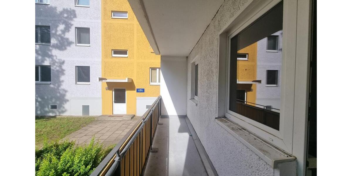 Etagenwohnung Magdeburg Alt Olvenstedt - 3 Zimmer, 69 m&sup2;, 490&euro; | Angebot:26636544