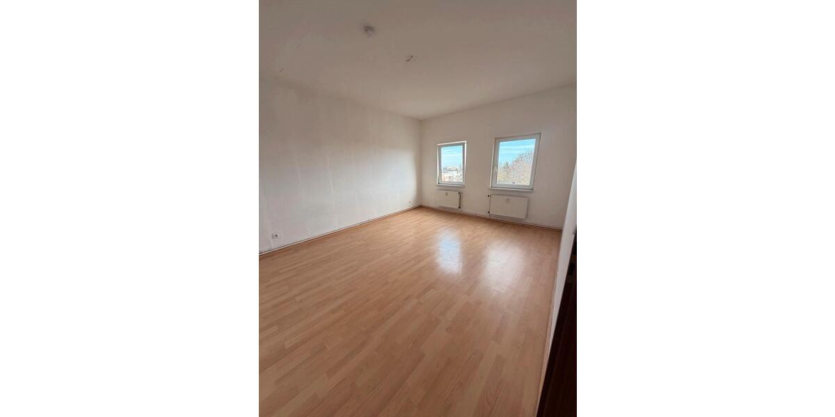 Etagenwohnung Magdeburg Lemsdorf - 3 Zimmer, 86 m&sup2;, 420&euro; | Angebot:25987566