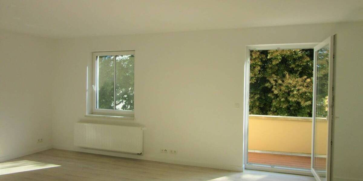 Etagenwohnung Magdeburg Stadtfeld West - 2 Zimmer, 62 m&sup2;, 470&euro; | Angebot:26822005