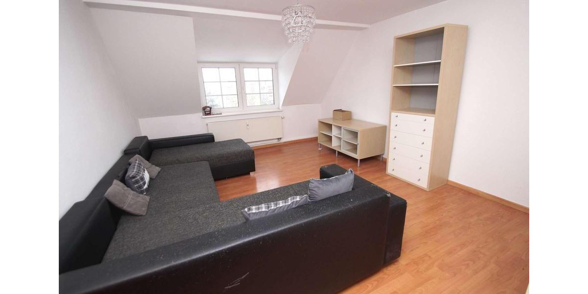 Dachgeschoßwohnung Magdeburg Alte Neustadt - 3 Zimmer, 66 m&sup2;, 400&euro; | Angebot:24771566