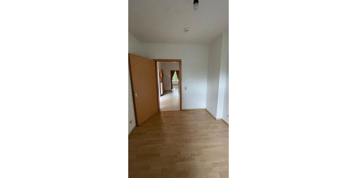 Etagenwohnung Magdeburg Hopfengarten - 2 Zimmer, 43 m&sup2;, 350&euro; | Angebot:25784788