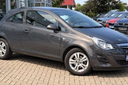 Opel Corsa 15.058 km 6.950 &euro; Magdeburg 39120