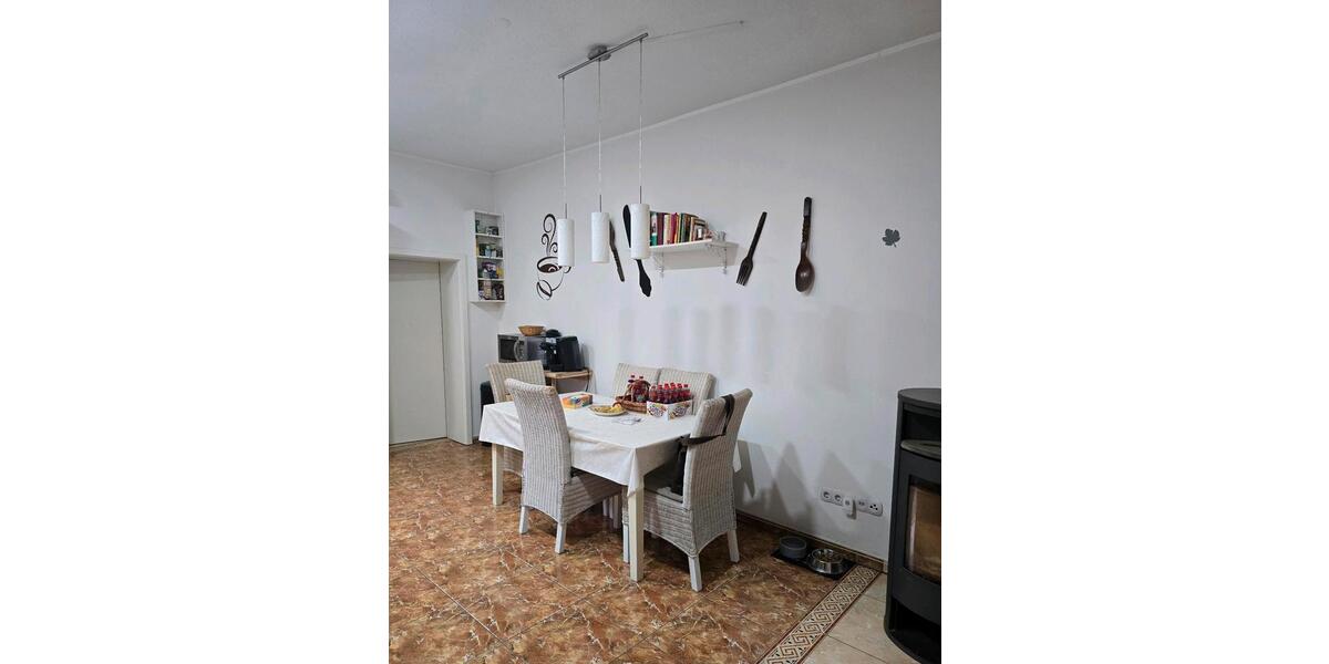 Mehrfamilienhaus, Wohnhaus Schönebeck (Elbe) - 8 Zimmer, 220 m&sup2;, 235.000&euro; | Angebot:26848495