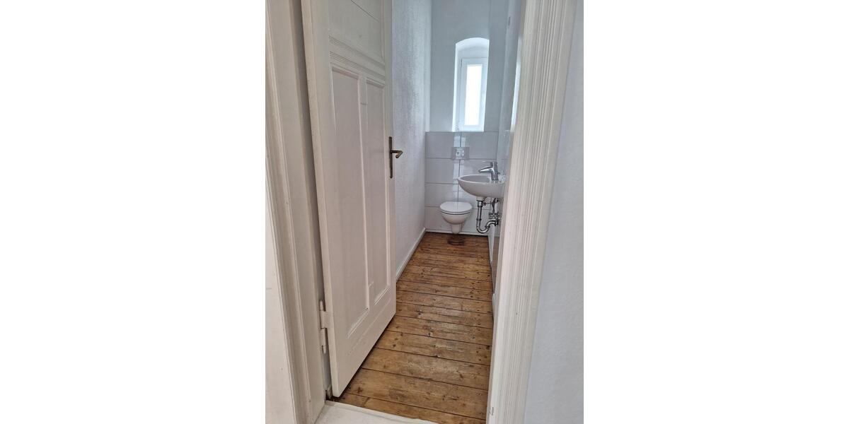 Etagenwohnung Magdeburg Alte Neustadt - 4 Zimmer, 123 m&sup2;, 925&euro; | Angebot:20693896