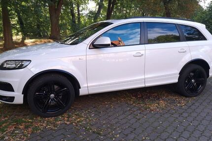 Audi Q7 138.565 km 22.750 &euro; Burg 39288