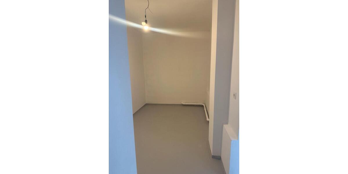 Einfamilienhaus Haldensleben - 5 Zimmer, 150 m&sup2;, 950&euro; | Angebot:25571006