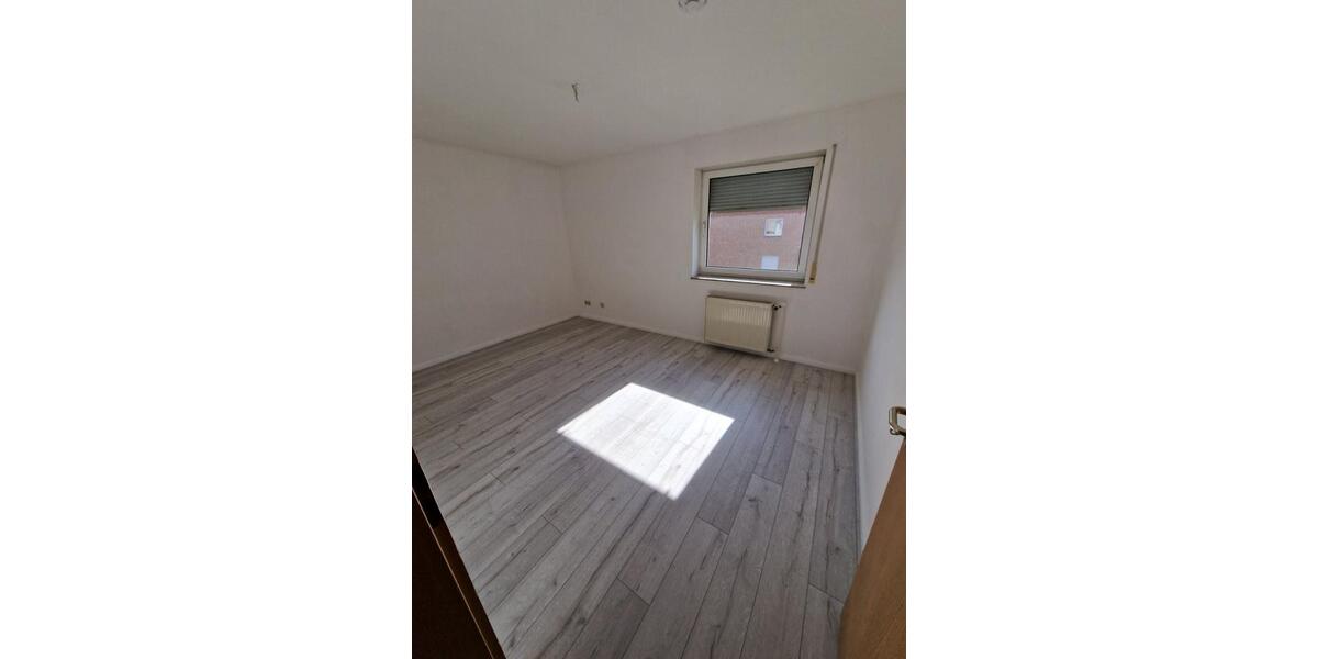 Etagenwohnung Bördeland - 2 Zimmer, 61 m&sup2;, 515&euro; | Angebot:24700327