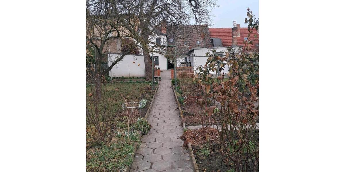 Reihenhaus Calbe (Saale) - 5 Zimmer, 125 m&sup2;, 69.000&euro; | Angebot:25444133