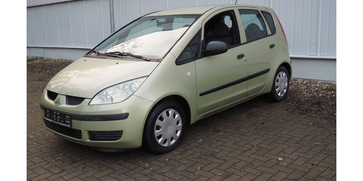 Mitsubishi Colt 105.594 km 1.990 &euro; Magdeburg 39128