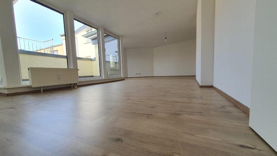Dachgeschoßwohnung Magdeburg Alte Neustadt - 2 Zimmer, 64 m&sup2;, 670&euro; | Angebot:26194502