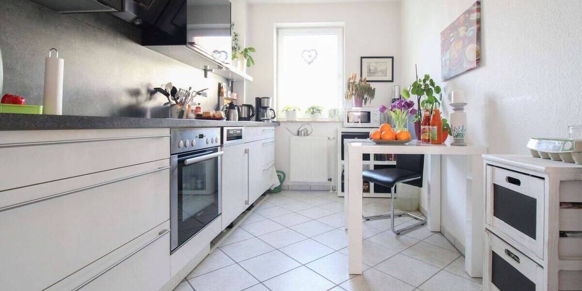 Etagenwohnung Schönebeck - 3 Zimmer, 89 m&sup2;, 155.000&euro; | Angebot:26718017