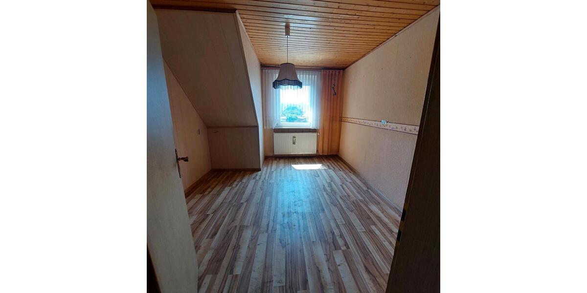 Doppelhaushälfte Haldensleben - 4 Zimmer, 90 m&sup2;, 120.000&euro; | Angebot:27620564