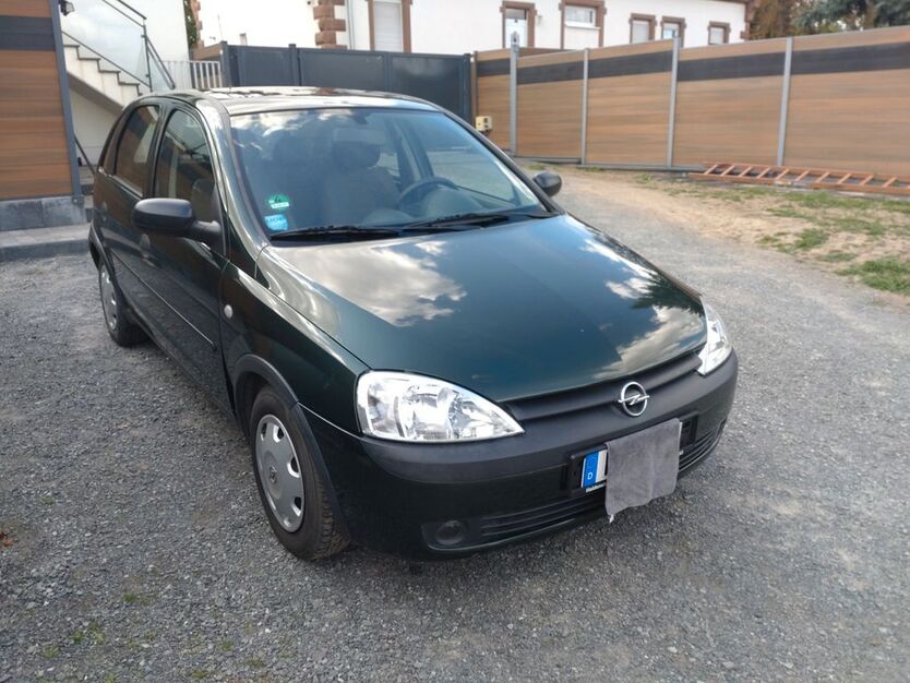 Opel Corsa 98.500 km 1.750 € Bebertal 39343
