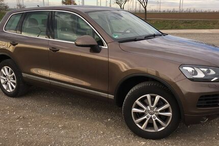 VW Touareg 103.000 km 21.500 € Staßfurt 39418