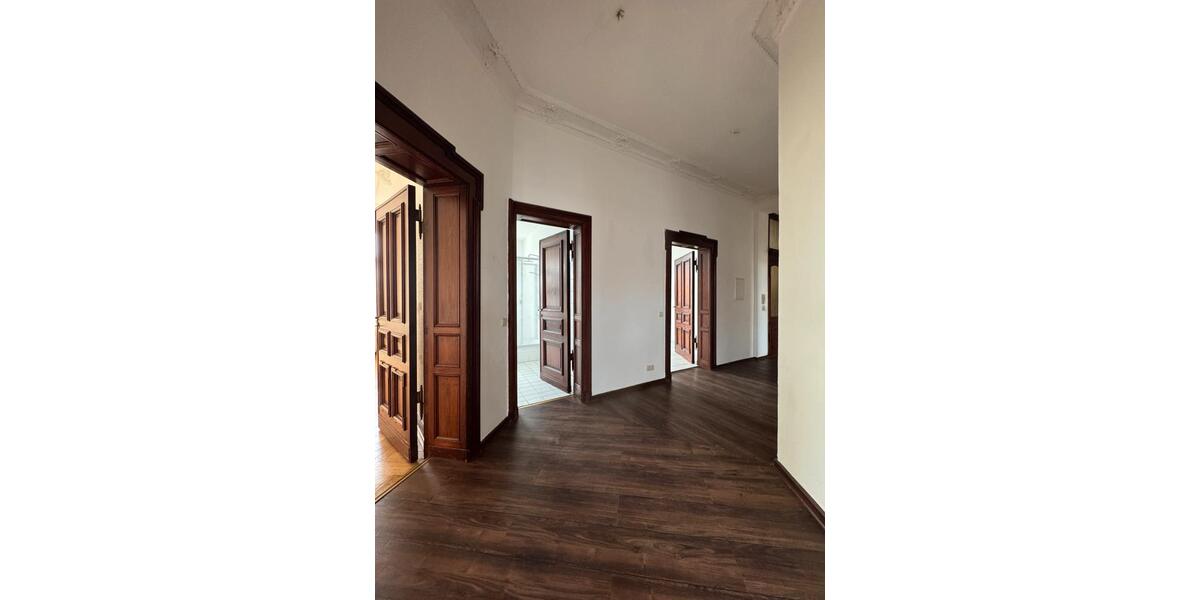 Etagenwohnung Magdeburg Alte Neustadt - 4 Zimmer, 133 m&sup2;, 860&euro; | Angebot:24534657